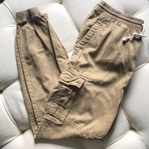 American Eagle Cargo Joggers